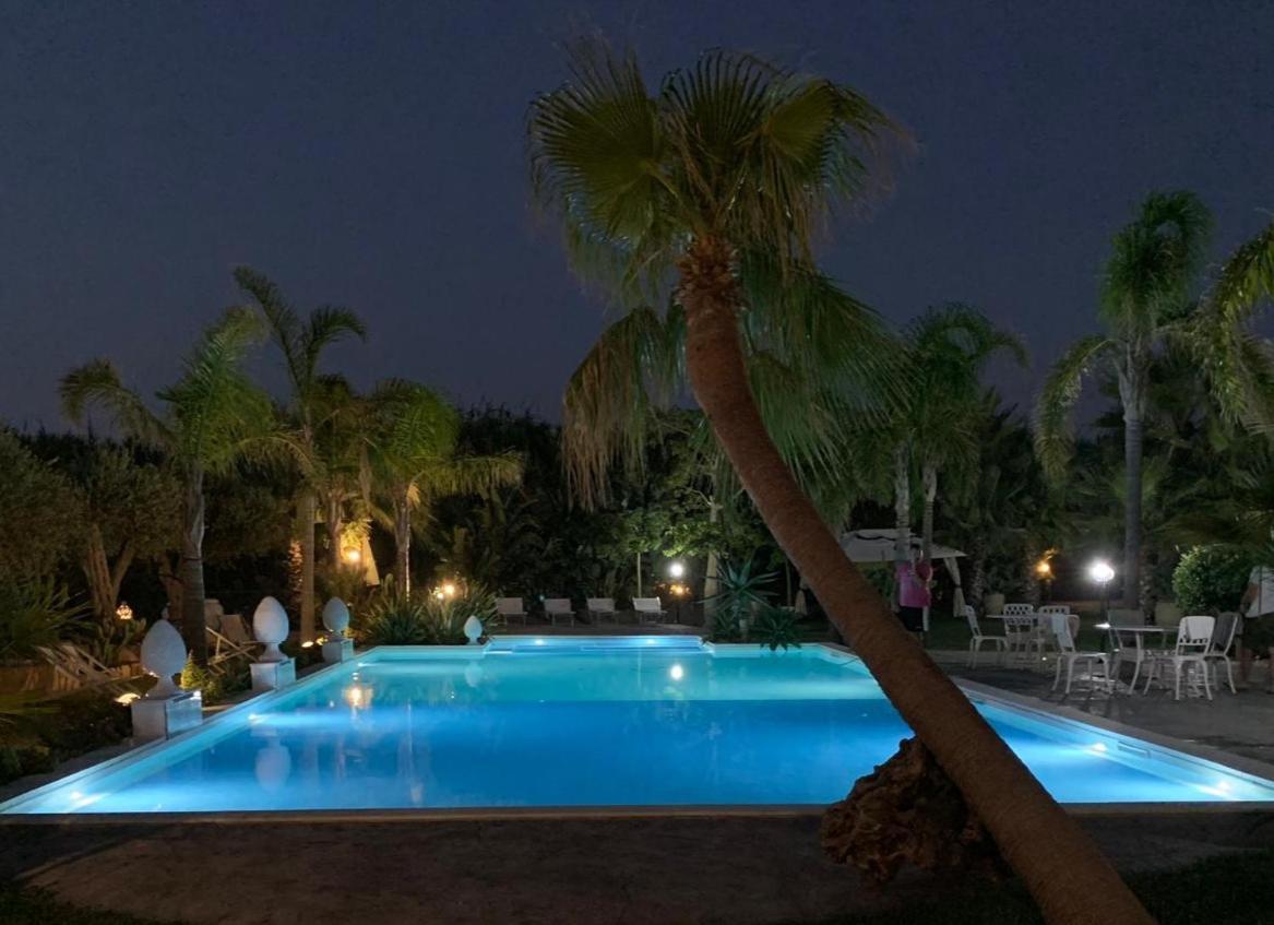Baglio Isolalunga Bed & Breakfast *